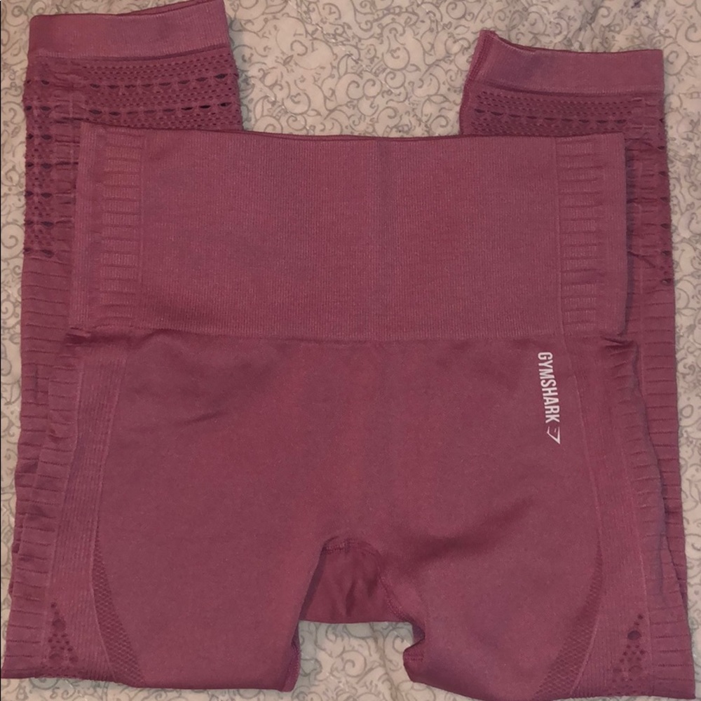 S energy seamless cropped leggings.